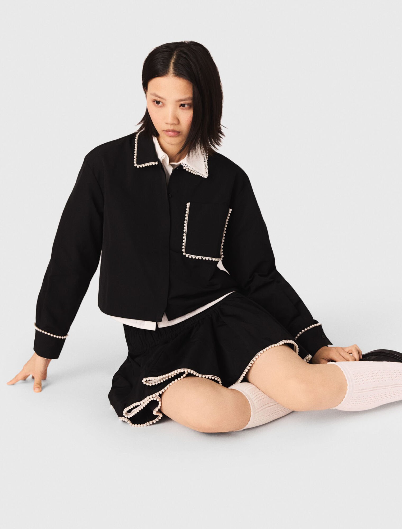 Jupe en taffetas et détails perles