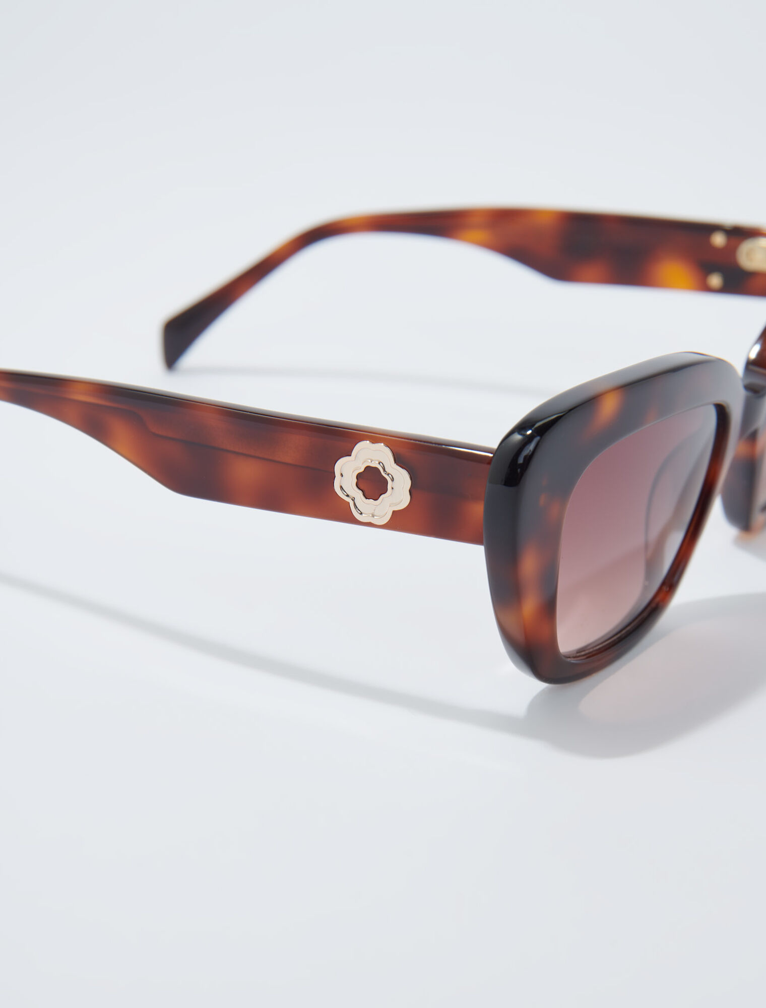 Lunettes fines cat eye en acétate