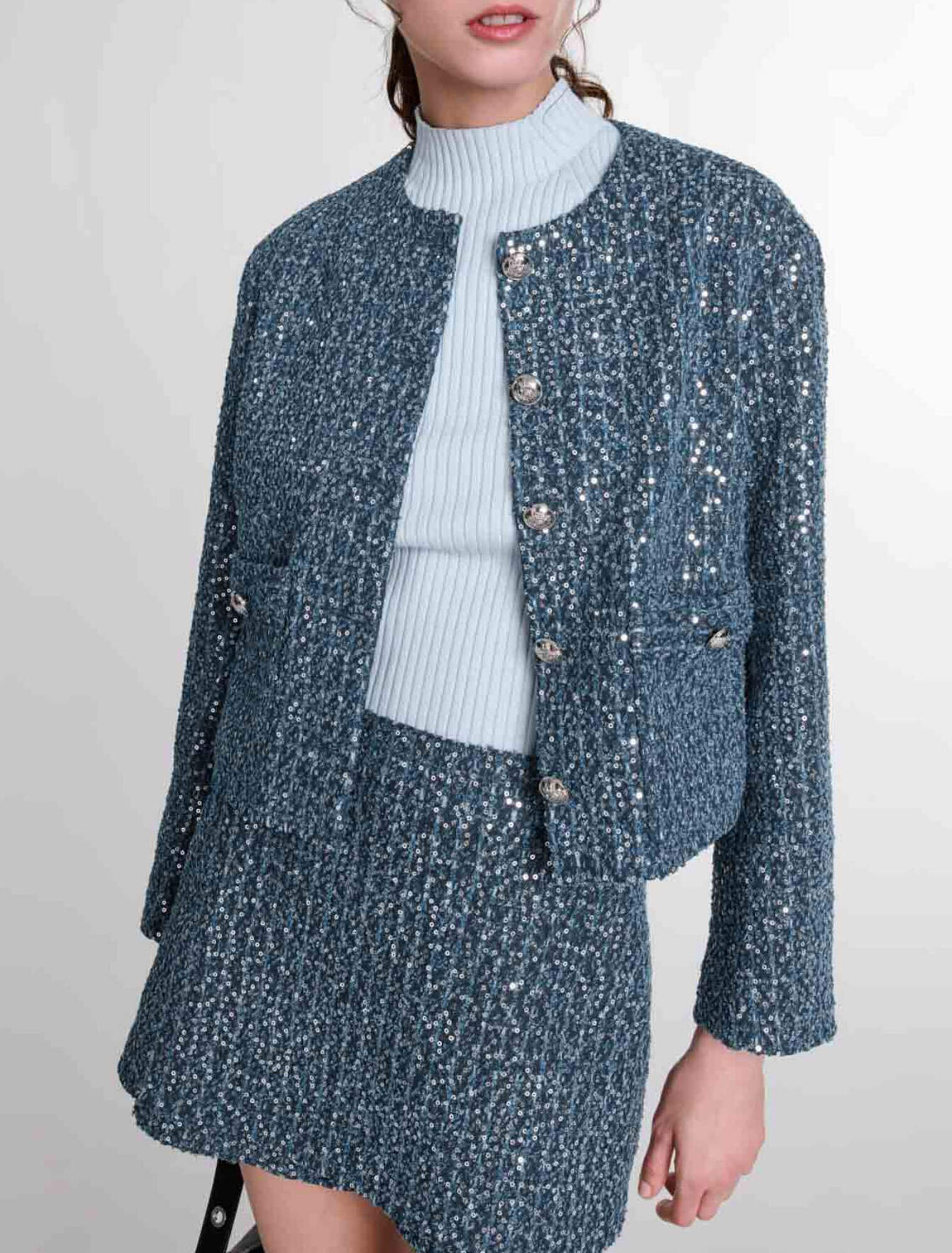 Veste en tweed orn&eacute;e de sequins