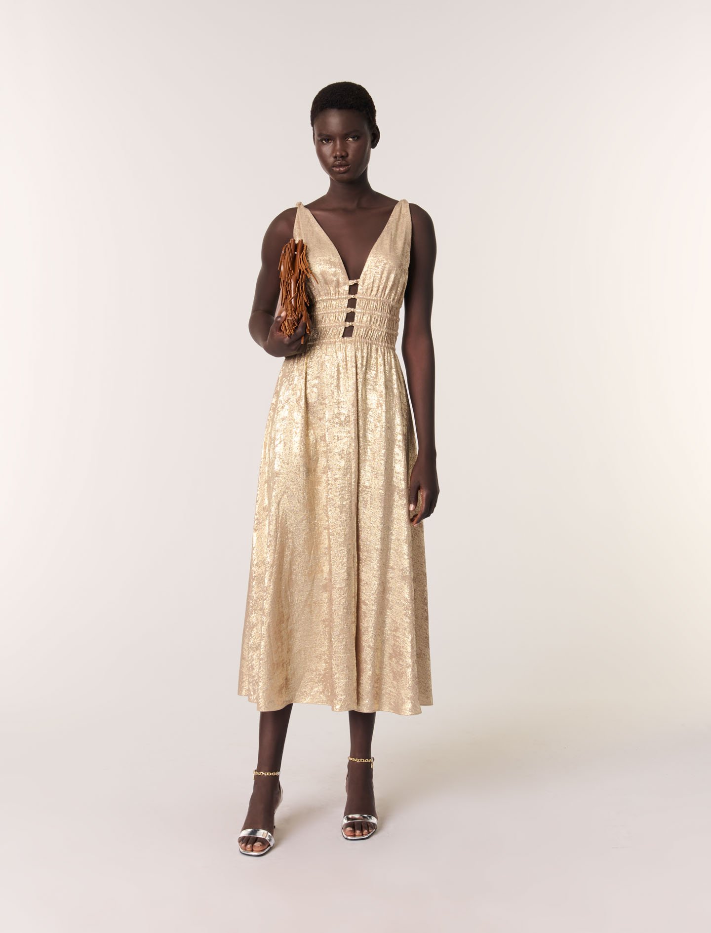 Robe Longue Métallisée - Doré - Maje - Modalova