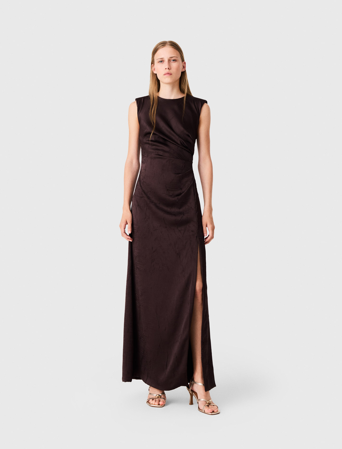 Robe Longue Effet Satin Drapée - Marron - Taille 34 - Maje