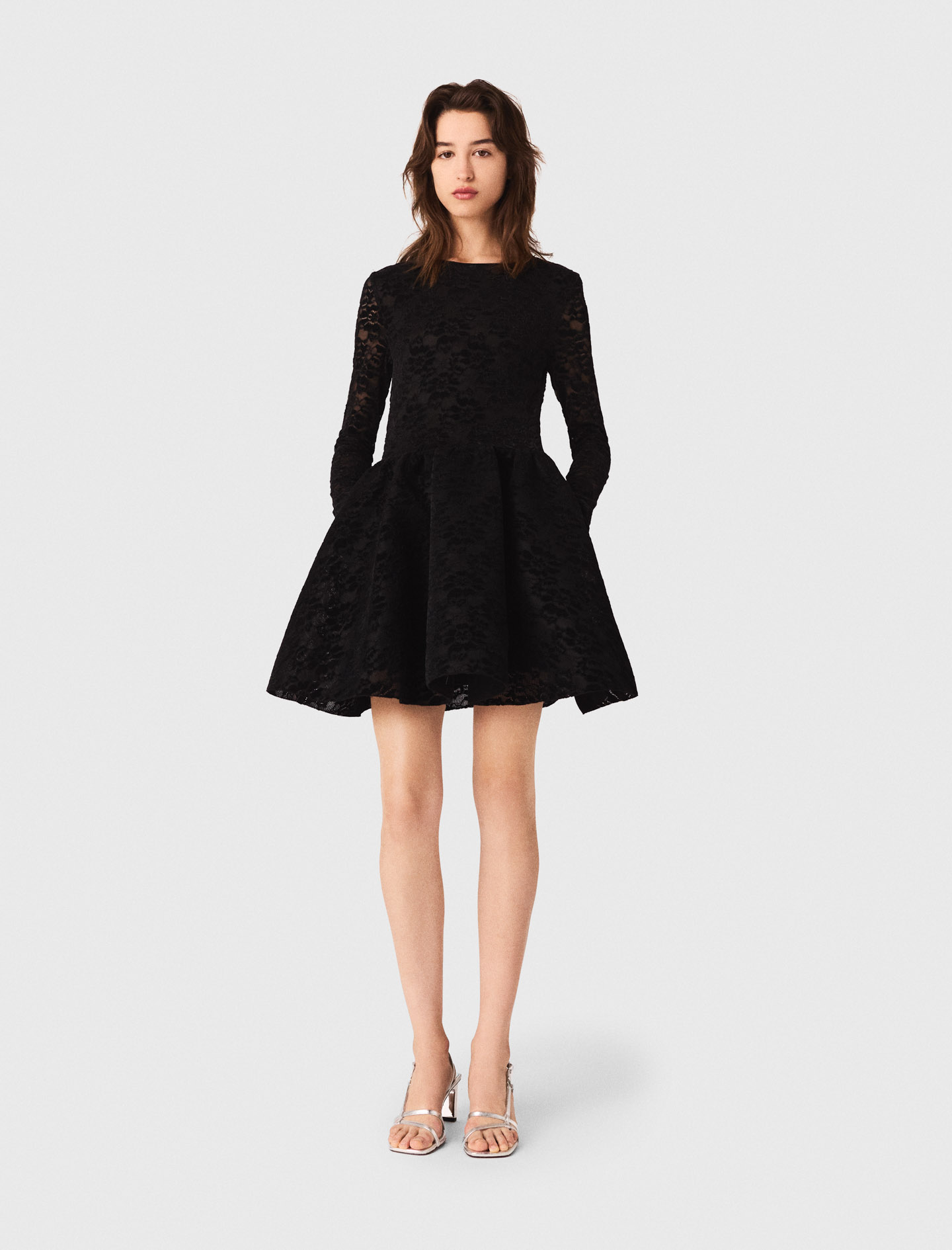 Robe courte évasée en velours noir / gris pour femme | Maje